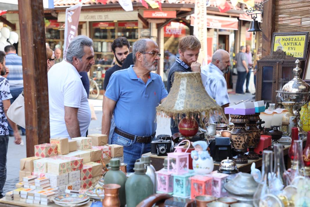 Konya’da yoğun ilgi gören Tarihi Bedesten Alışveriş Günleri sona erdi 10